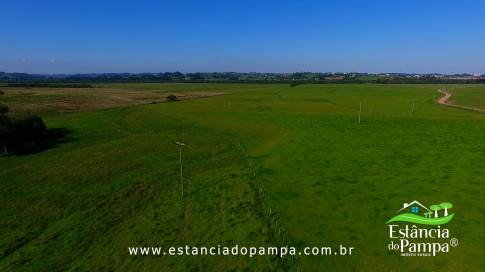DOS EÓLICOS VIRA P FAZENDA_Moment.00_02_03_08.Quadro185_1bf816875c9d2241d886c7f6413bc9373d37587a.jpg